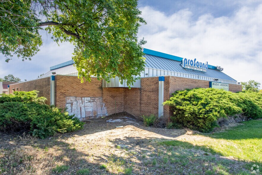 More Photos Of 2235 Academy Pl, Colorado Springs Freestanding For Sale