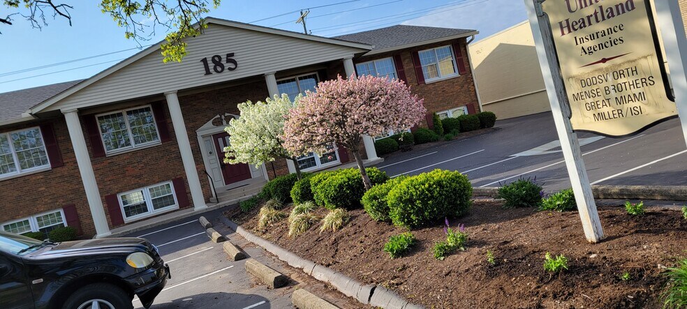 More Photos Of 185 N Brookwood Ave, Hamilton Medical For Lease