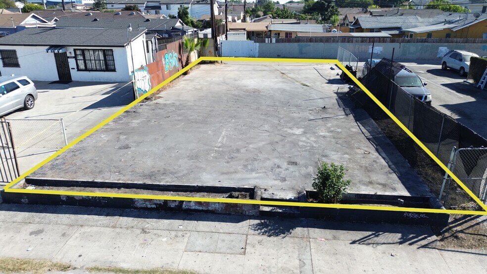 Primary Photo Of 9118 S Broadway, Los Angeles Land For Sale