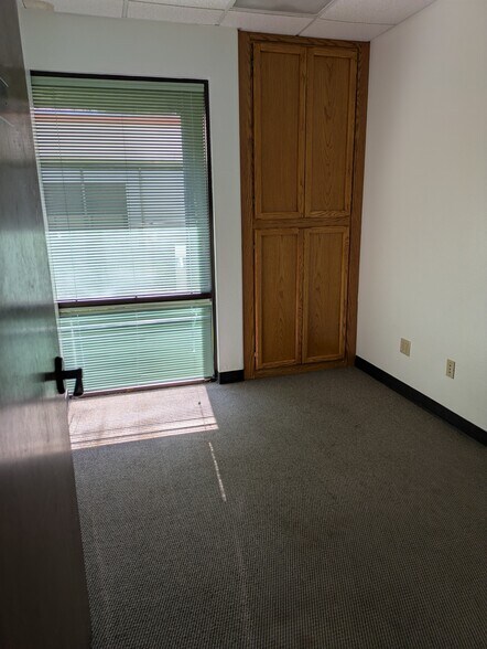 More Photos Of 4701 Patrick Henry Dr, Santa Clara Unknown For Lease