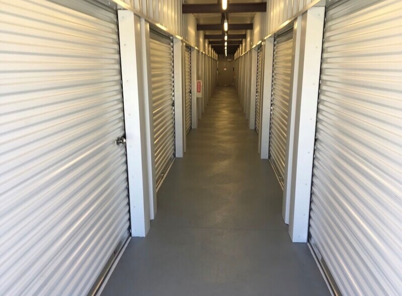 More Photos Of 30455 Auberry Rd, Prather Self Storage For Sale