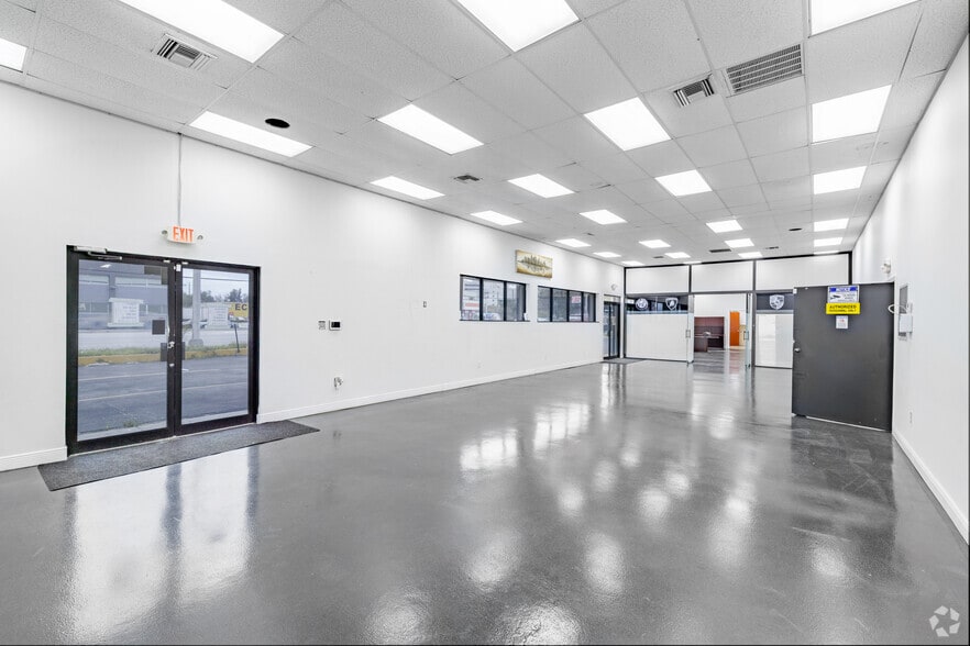 More Photos Of 4200-4250 NW 72nd Ave, Miami Warehouse For Lease