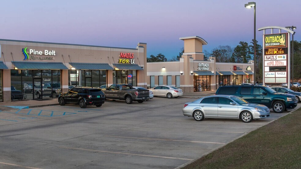 More Photos Of 6375 US 98 W, Hattiesburg Storefront For Lease