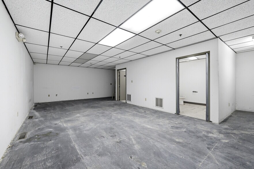 More Photos Of 2489 County Road 1, South Point Warehouse For Sale