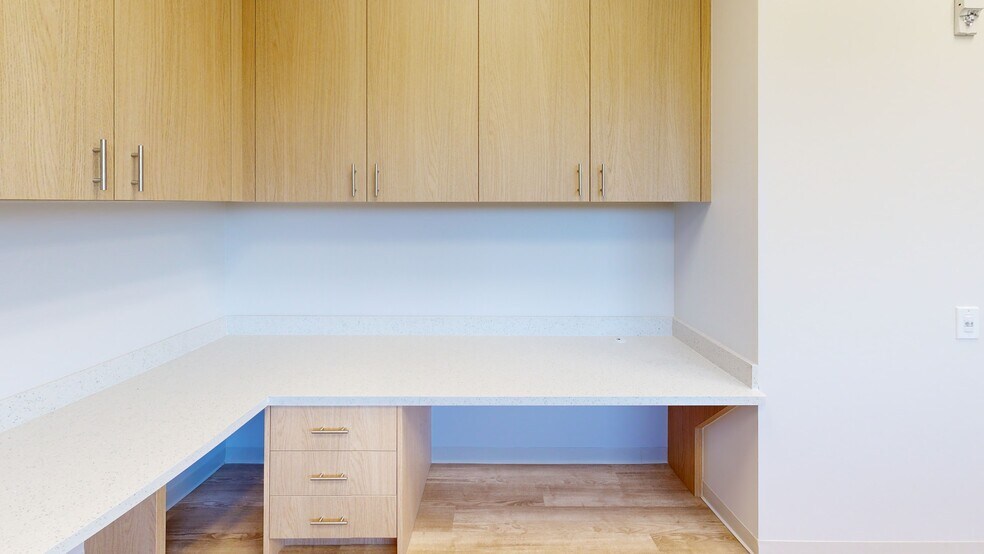 More Photos Of 3683 S Miami Ave, Miami Medical For Lease