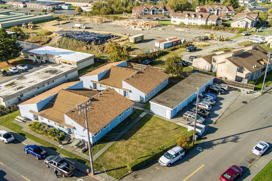 More Photos Of 3002-3016 Smith Ln, Fortuna Apartments For Sale