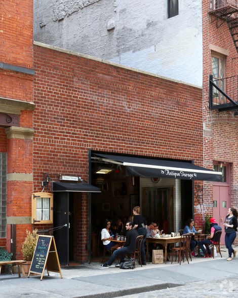Primary Photo Of 41 Mercer St, New York Restaurant For Sale