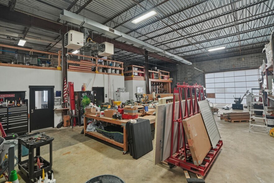 More Photos Of 890 Fernhill Rd, West Chester Warehouse For Sale