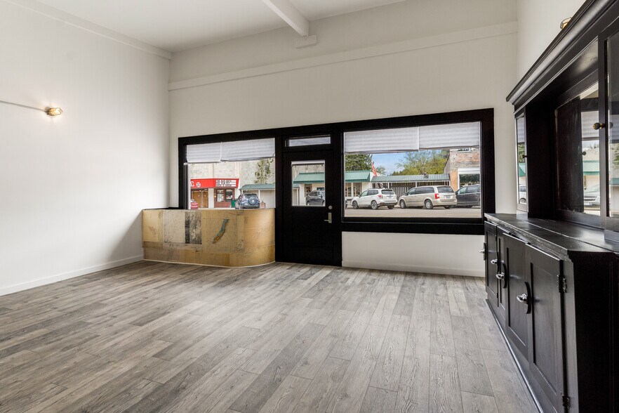 More Photos Of 218 5th Ave, Metaline Falls Storefront Retail Residential For Sale