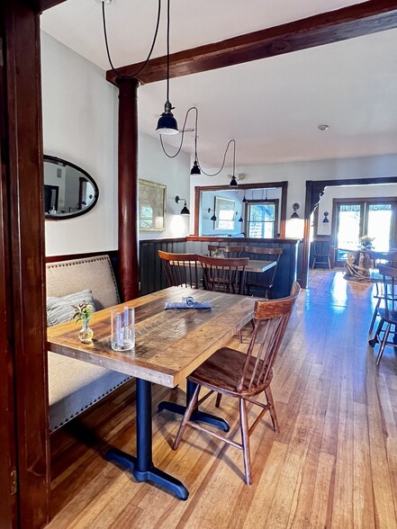 More Photos Of 3063 Bristol Rd, New Harbor Hospitality For Sale