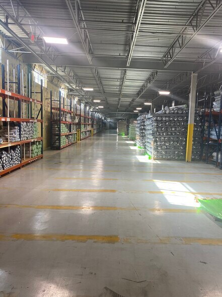 More Photos Of 648 Wilson St, Chester Warehouse For Lease