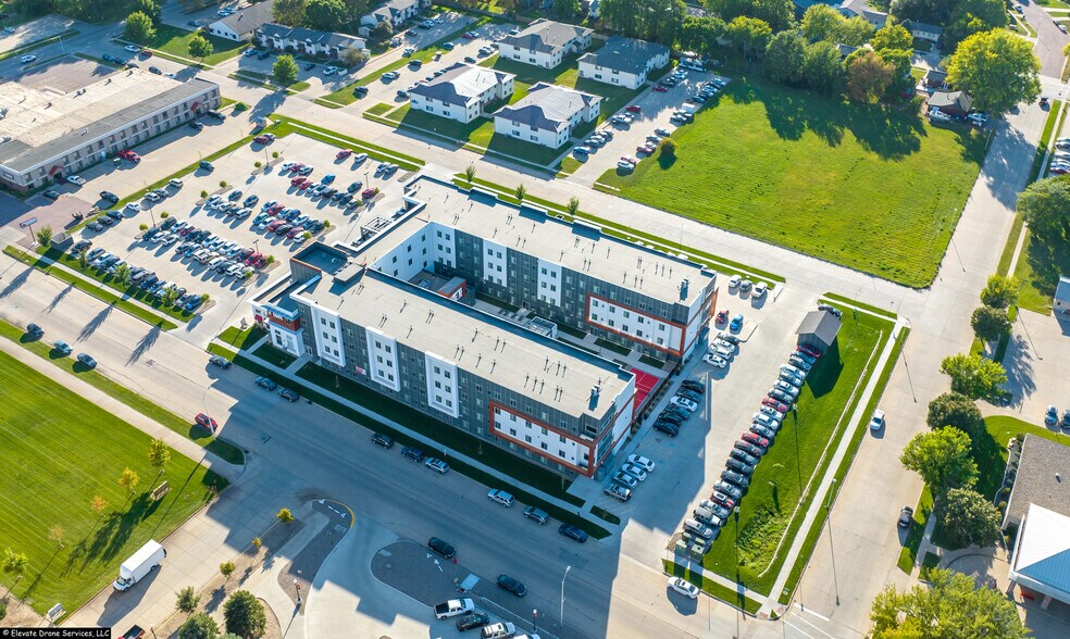 More Photos Of 1000 N Dakota St, Vermillion Apartments For Sale