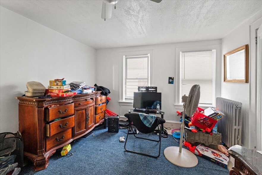 More Photos Of 240 N Main Ave, Scranton Storefront Retail Residential For Sale