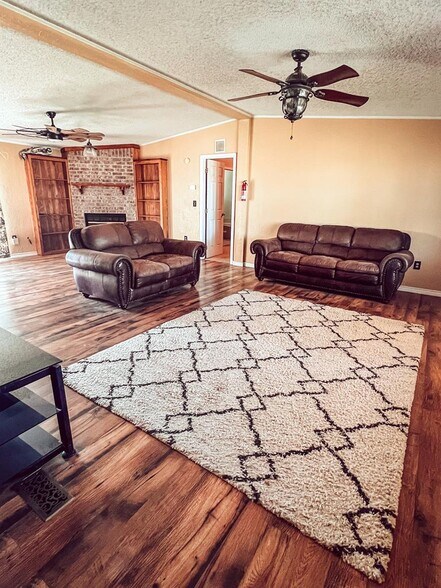 More Photos Of 4301 S County Road 1135, Midland Specialty For Sale