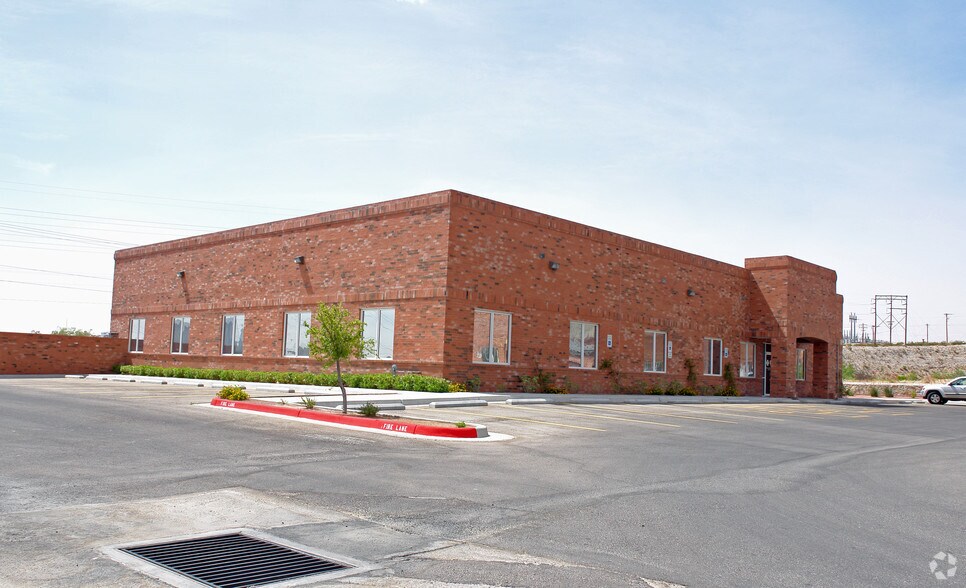 More Photos Of 118 Mesa Park Dr, El Paso Medical For Lease