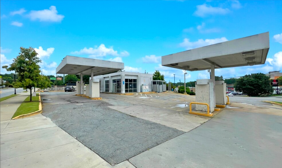 Primary Photo Of 5404 Peachtree Industrial Blvd, Chamblee Freestanding For Lease