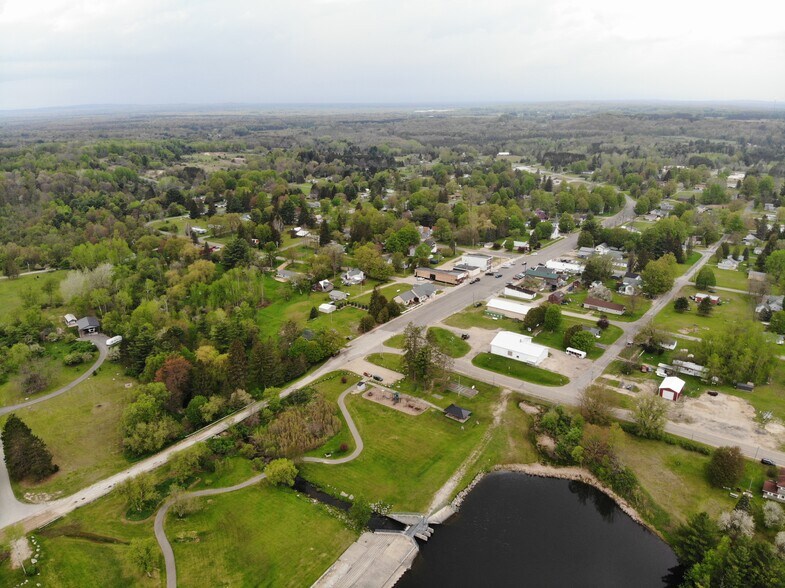 More Photos Of 201 State St, Luther Specialty For Sale
