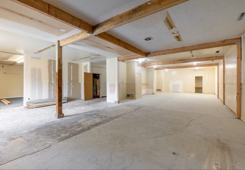 More Photos Of 1448 A St, Castro Valley Freestanding For Sale