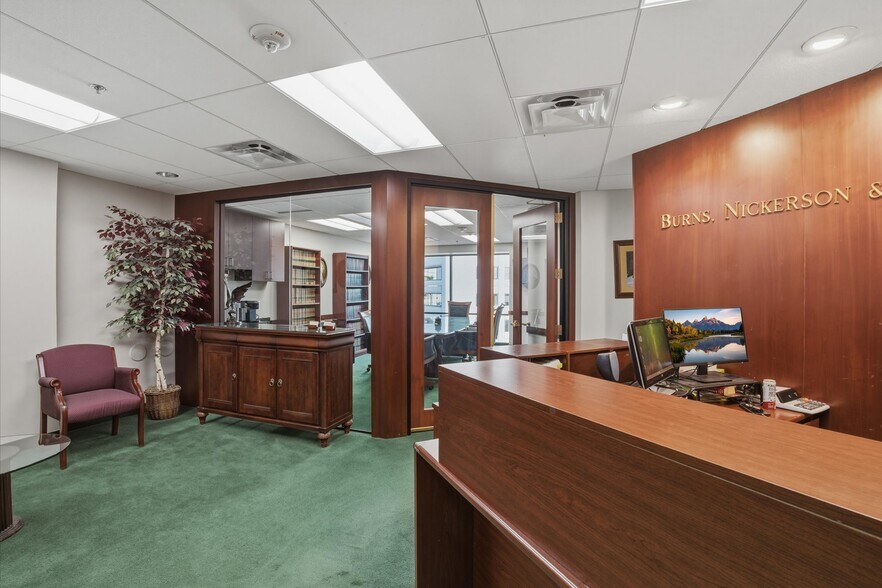 More Photos Of 3033 N Central Ave, Phoenix Loft Creative Space For Sale