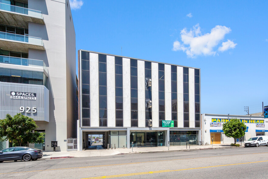 Primary Photo Of 933 N La Brea Ave, Los Angeles Loft Creative Space For Sale