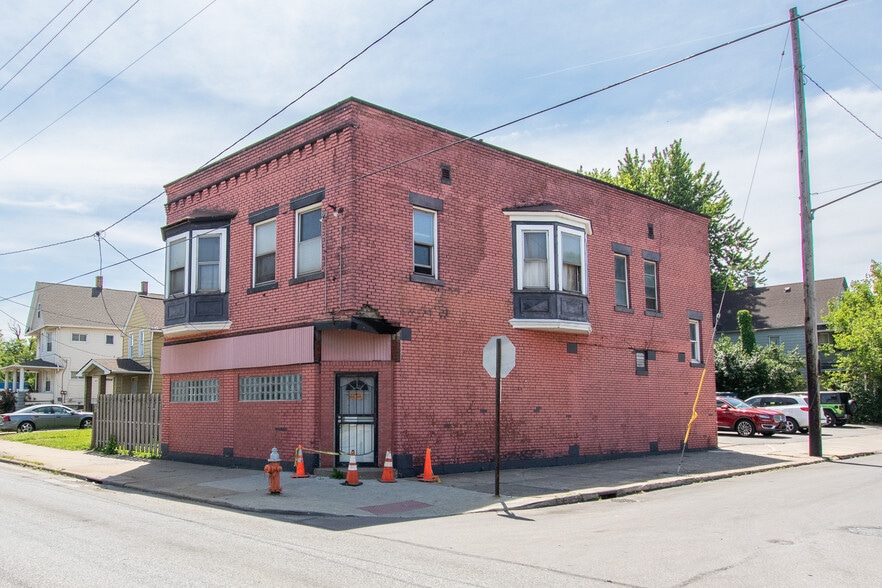 Primary Photo Of 6602 Harvard Ave, Cleveland General Retail For Sale