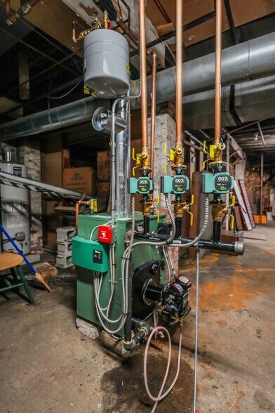 More Photos Of 636 Purchase st, New Bedford Specialty For Sale