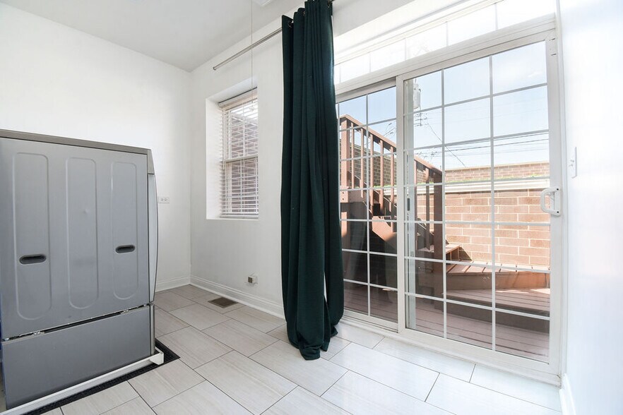 More Photos Of 1828 S Peoria St, Chicago Multifamily For Sale