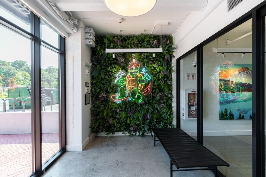 More Photos Of 7761 Diamondback Dr, College Park Coworking Space