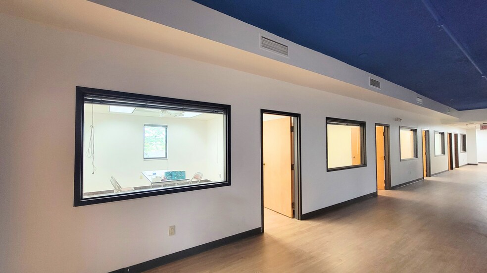 More Photos Of 1515 S Clarkson St, Charlotte Warehouse For Lease