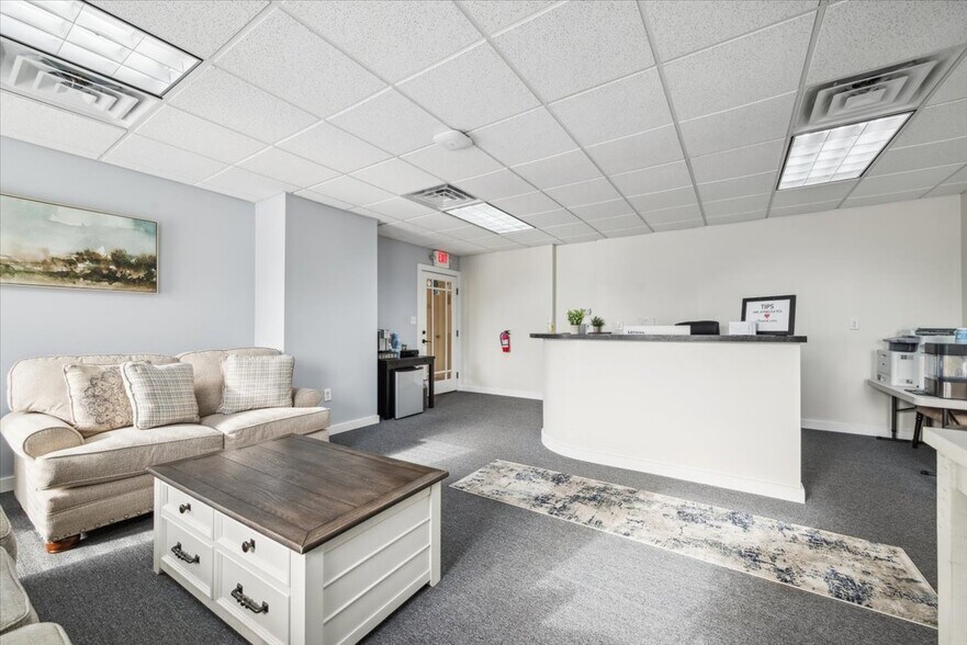 More Photos Of 1 Eastern Ave, Somerville Office For Sale