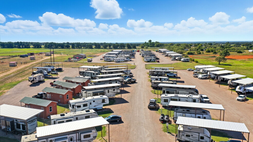 More Photos Of 351 My Ln, Millsap Trailer Camper Park For Sale