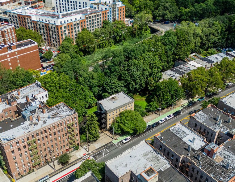 More Photos Of 3817 Bailey Ave, Bronx Land For Sale