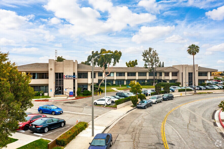 More Photos Of 500 E Carson Plaza Dr, Carson Office Residential For Lease