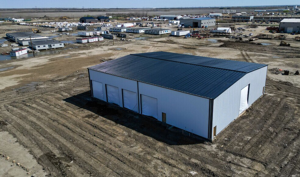 More Photos Of 115 Premium Way, Saskatoon Industrial For Lease