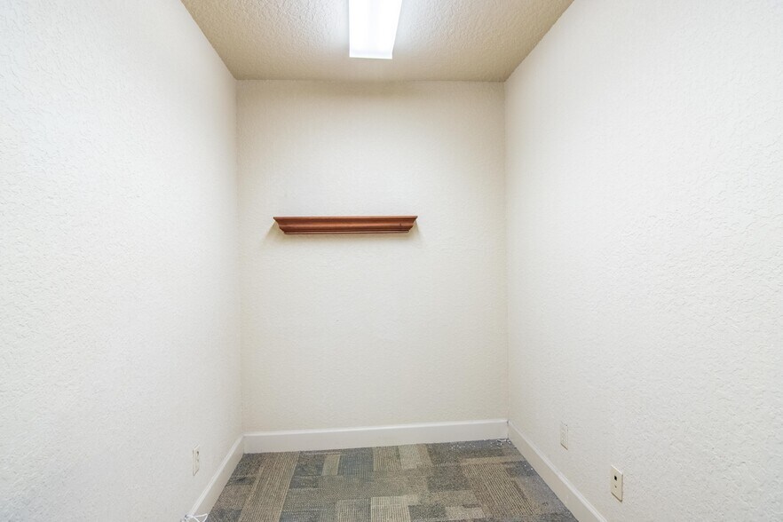 More Photos Of 757 Arlington Ave N, Saint Petersburg Office For Sale