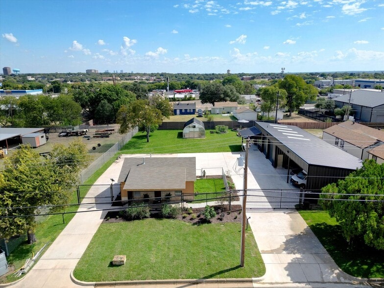 More Photos Of 3117 Marquita Dr, Fort Worth Industrial For Sale