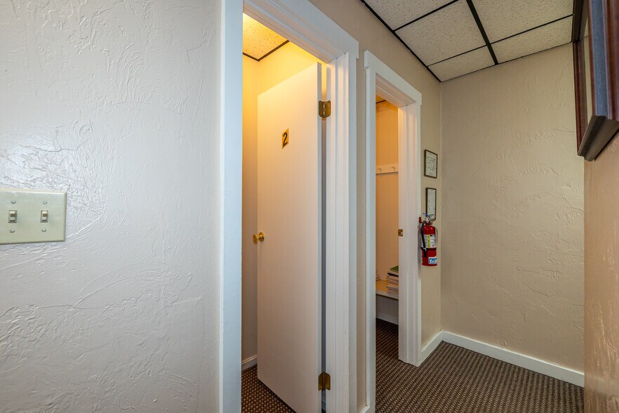 More Photos Of 5275 Broadview Rd, Parma Medical For Sale