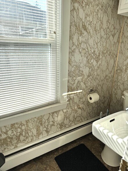 More Photos Of 2400 Pawtucket Ave, East Providence Office Residential For Lease