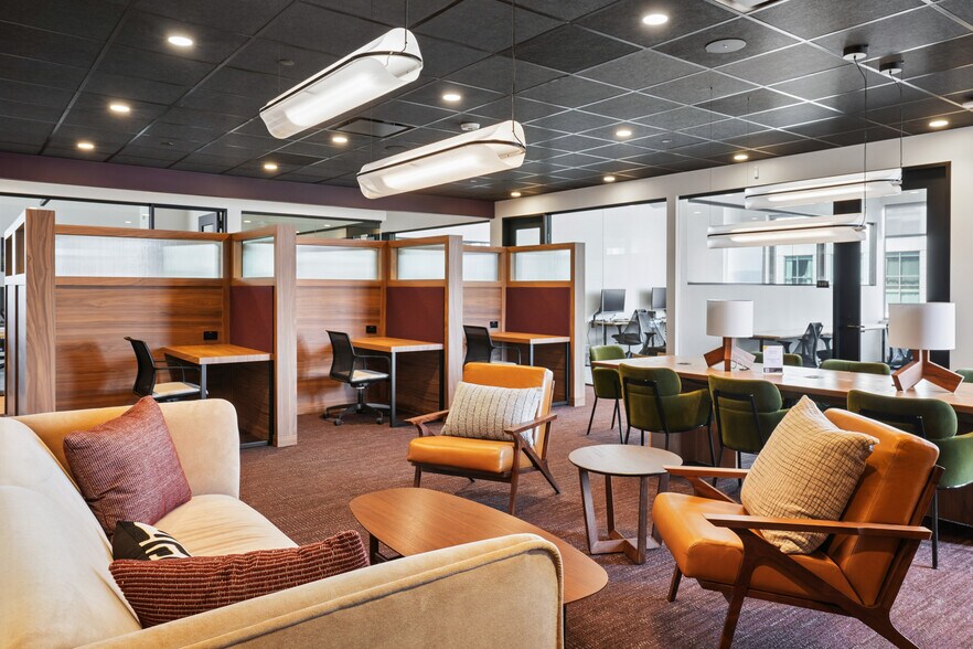 More Photos Of 1950 University Ave, East Palo Alto Coworking Space