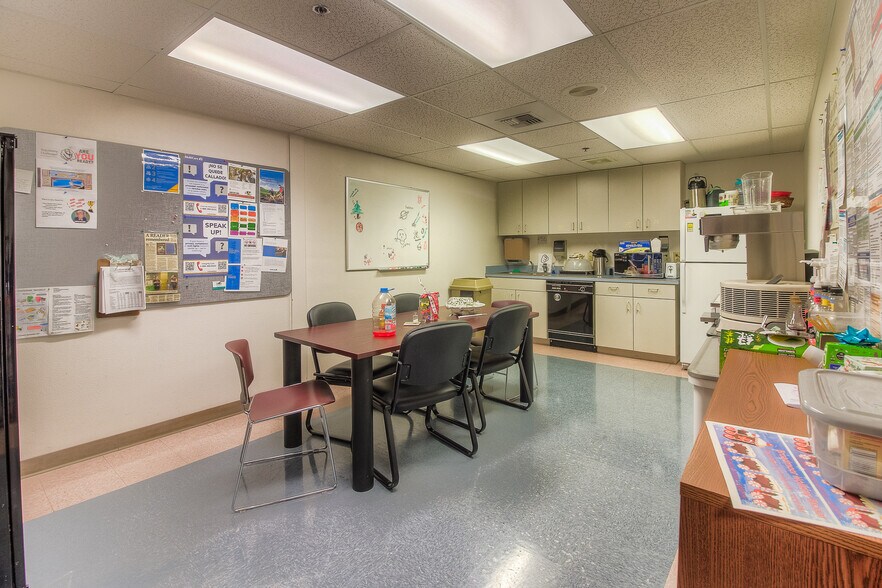 More Photos Of 504 N 40th Ave, Yakima Medical For Sale