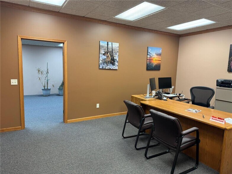 More Photos Of 540 25th Ave N, Saint Cloud Office For Sale