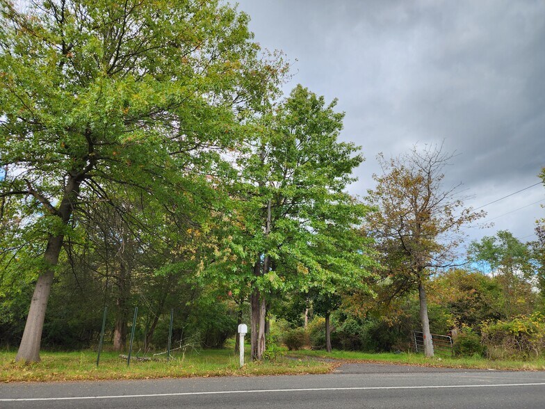 More Photos Of 3241 State Route 27, Franklin Park Land For Sale
