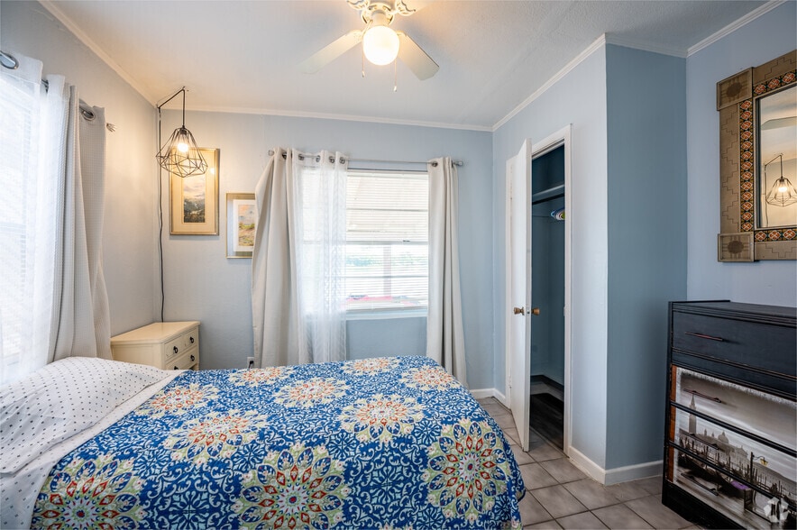 More Photos Of 2060 US Highway 27 N, Avon Park Hotel For Sale
