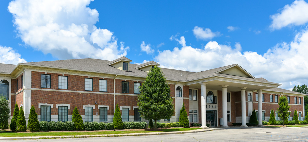 Primary Photo Of 3950 S Rochester Rd, Rochester Hills Medical For Lease