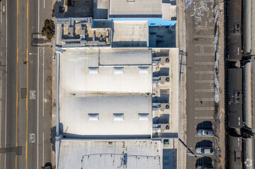 More Photos Of 5380 Alhambra Ave, Los Angeles Research And Development For Sale