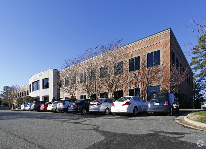 More Photos Of 701 Exposition Pl, Raleigh Medical For Lease