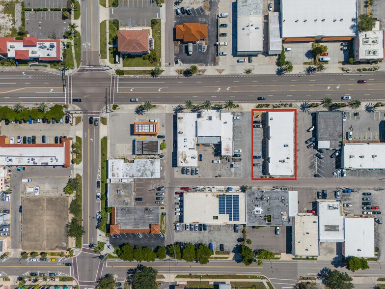 More Photos Of 230 S Tamiami Trl, Venice Medical For Sale