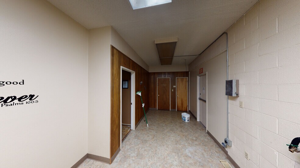 More Photos Of 1343-1353 W Main St, Merced General Retail For Sale