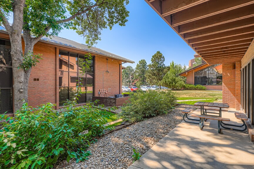 More Photos Of 8771 Wolff Ct, Westminster Office For Sale