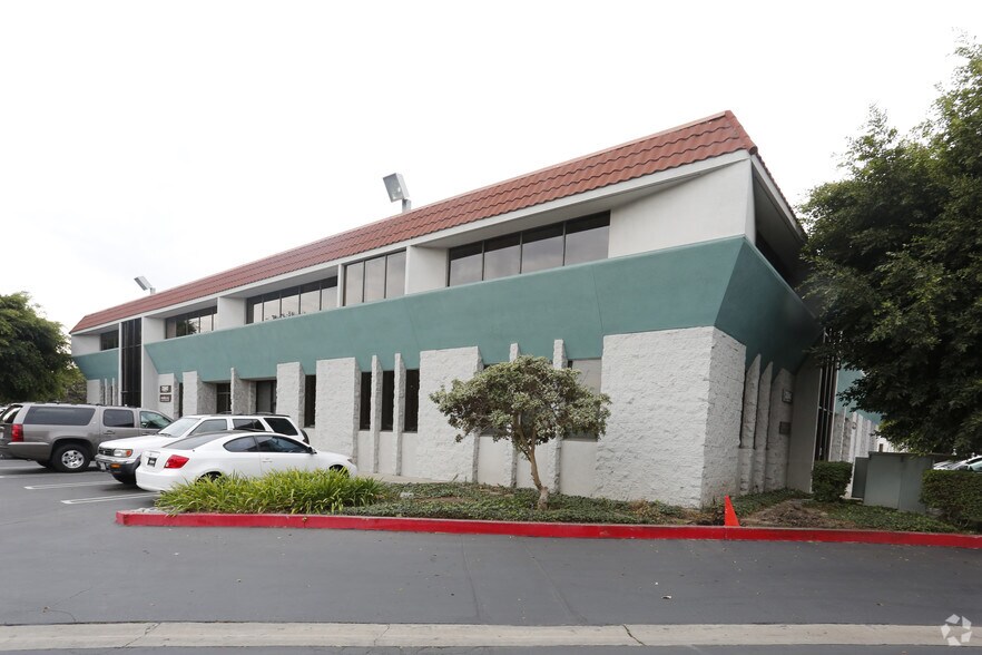 More Photos Of 23840-23848 Hawthorne Blvd, Torrance Office For Lease